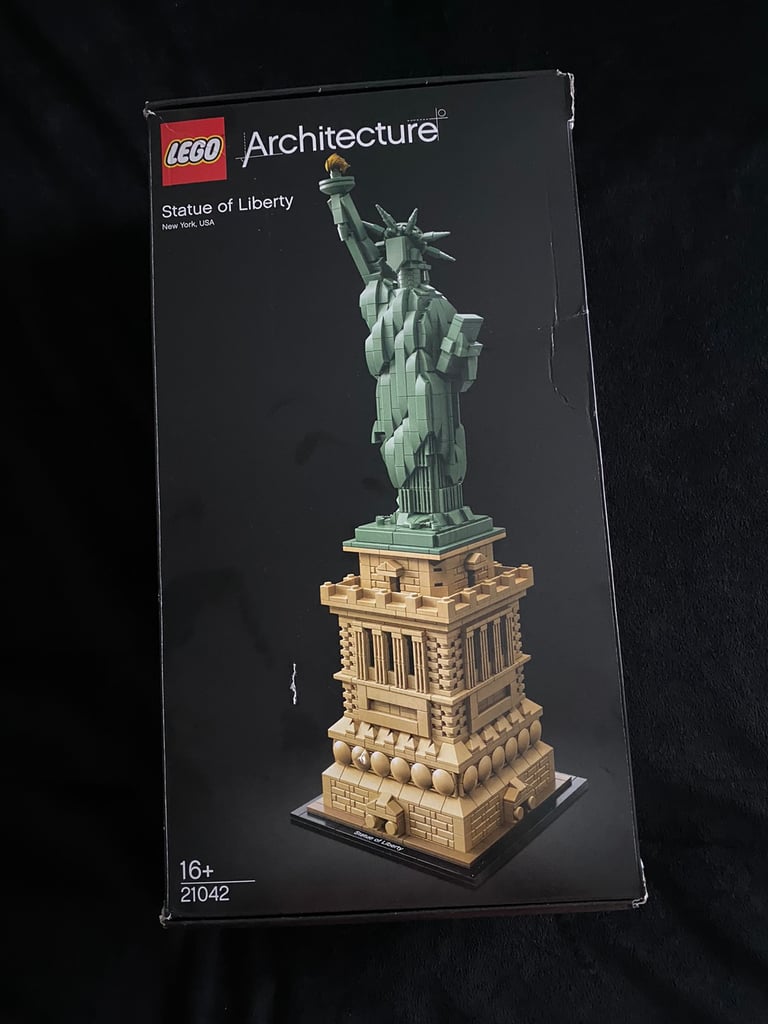 Lego Statue of Liberty 21042 