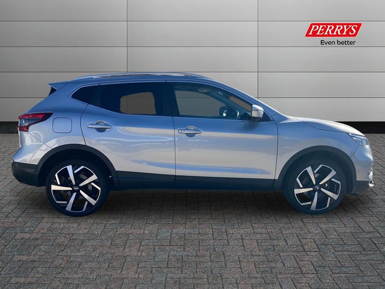 2018 Nissan Qashqai 1.2 DiG-T Tekna 5dr SUV PETROL Manual