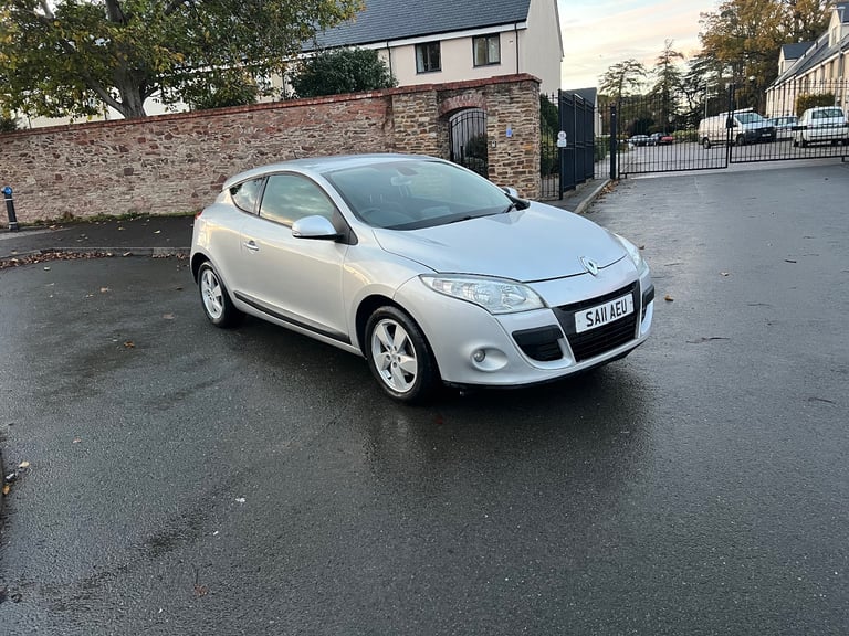 Renault, MEGANE, Coupe, 2011, Manual, 1598 (cc), 3 doors