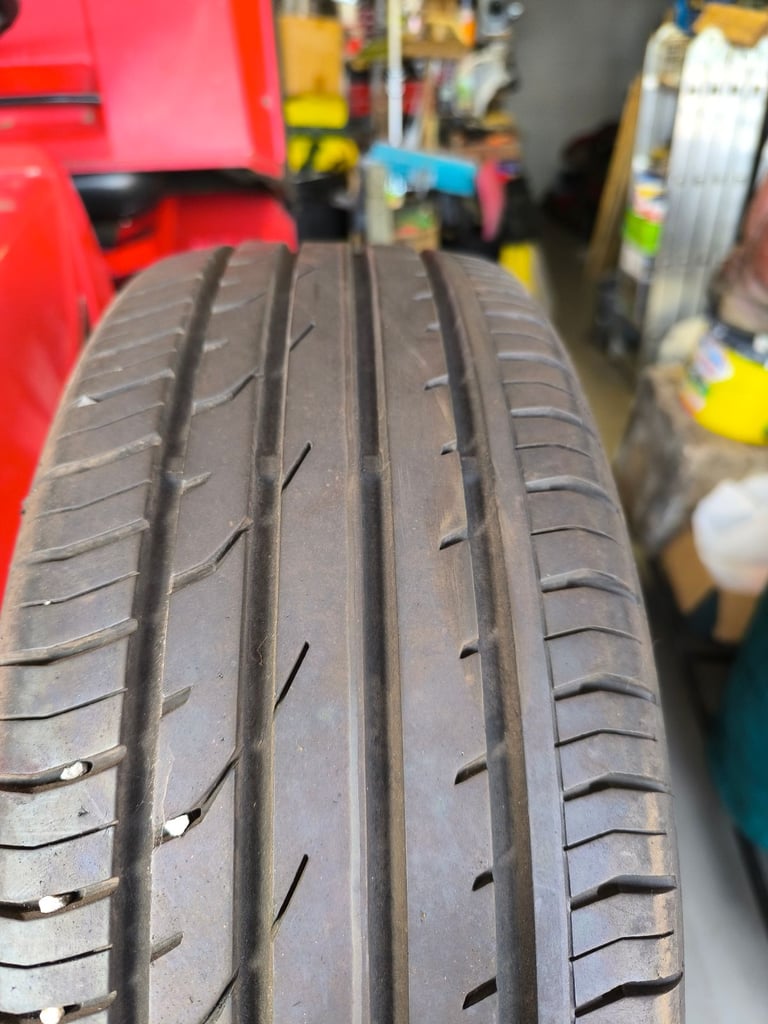 2 x Continental 195/50 R16 - Part worn