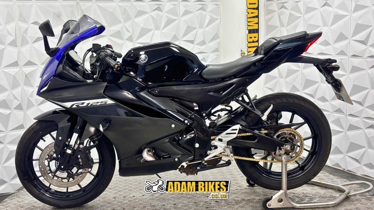 image for 2024 Yamaha YZF- R125 | *WARRANTLY PROVIDED*
