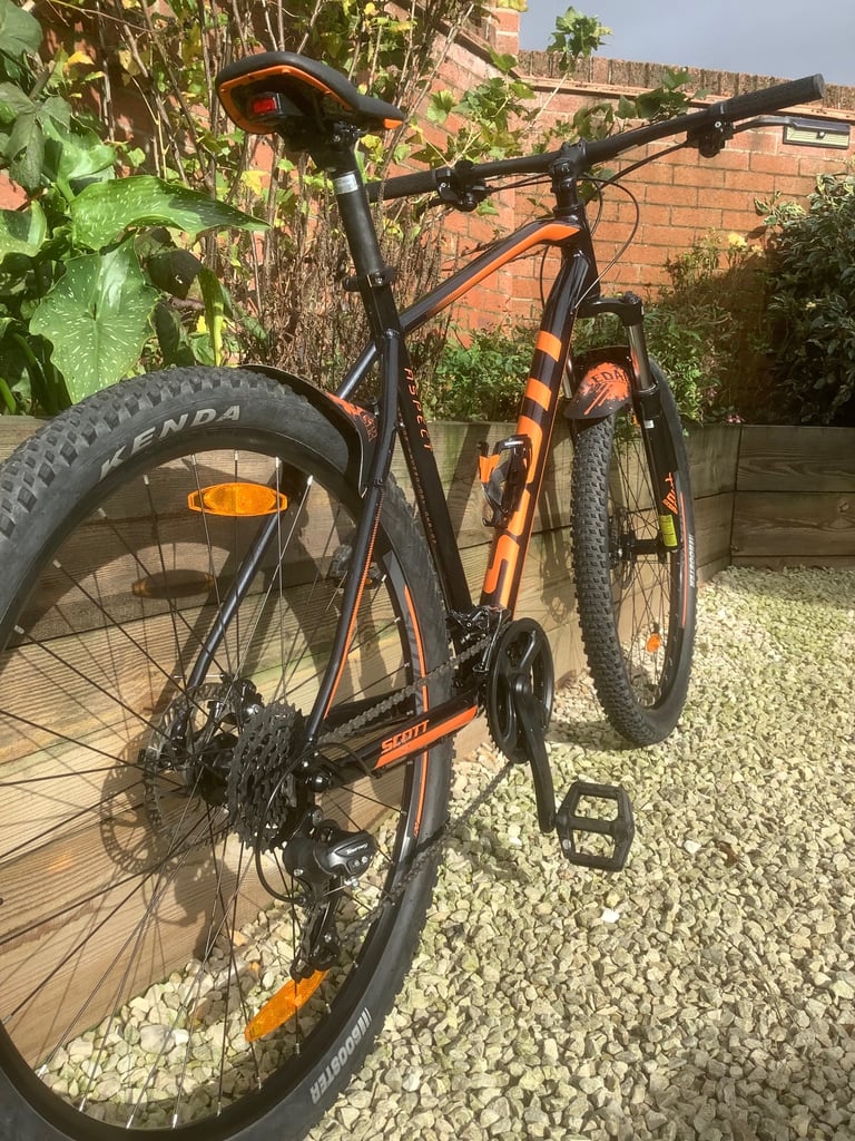 Scott Aspect 970 Mountain Bike ,