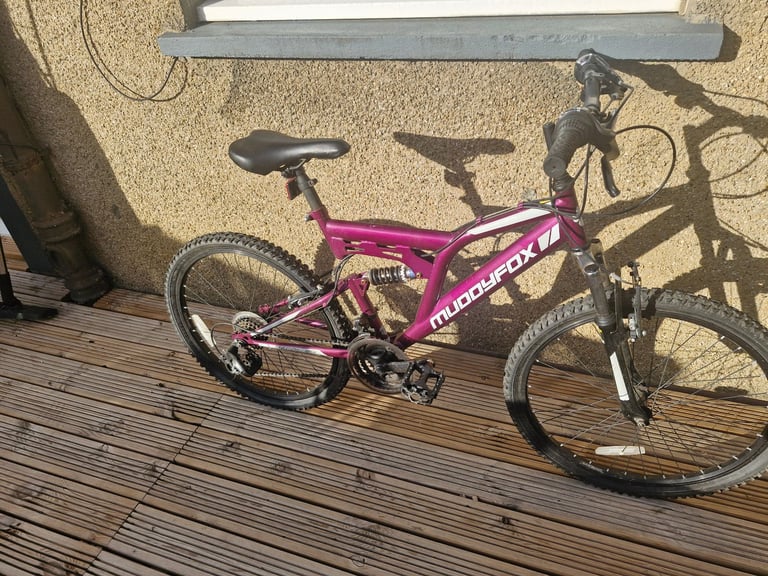image for Girls muddy fox purple bike