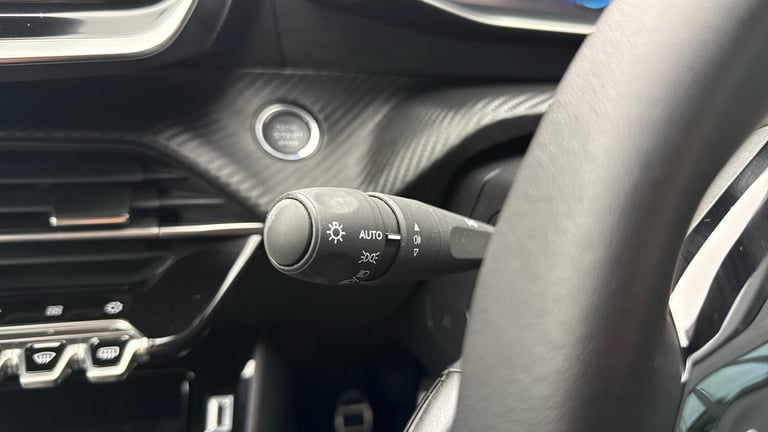 2022 Peugeot 208 1.2 PureTech Allure Premium + Hatchback 5dr Petrol Manual Euro 6 (s/s) (100 Hatc...