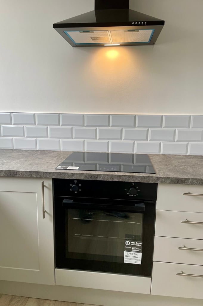 Newly refurbished 2 bedroom flat Farnham 