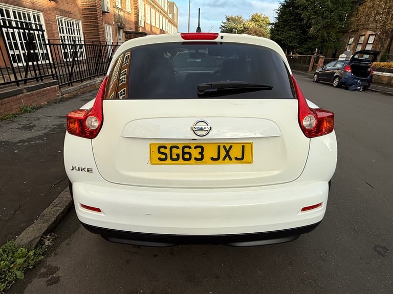 Nissan, JUKE, Hatchback, 2013, Manual, 1598 (cc), 5 doors