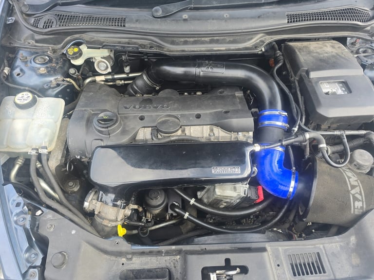 2010 Volvo C70 T5 SE Lux 2dr Geartronic CONVERTIBLE Petrol Automatic