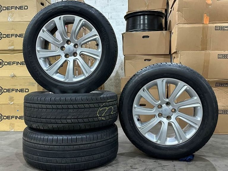 18" Genuine Land Rover Sport L550 Alloy Wheels & Tyres