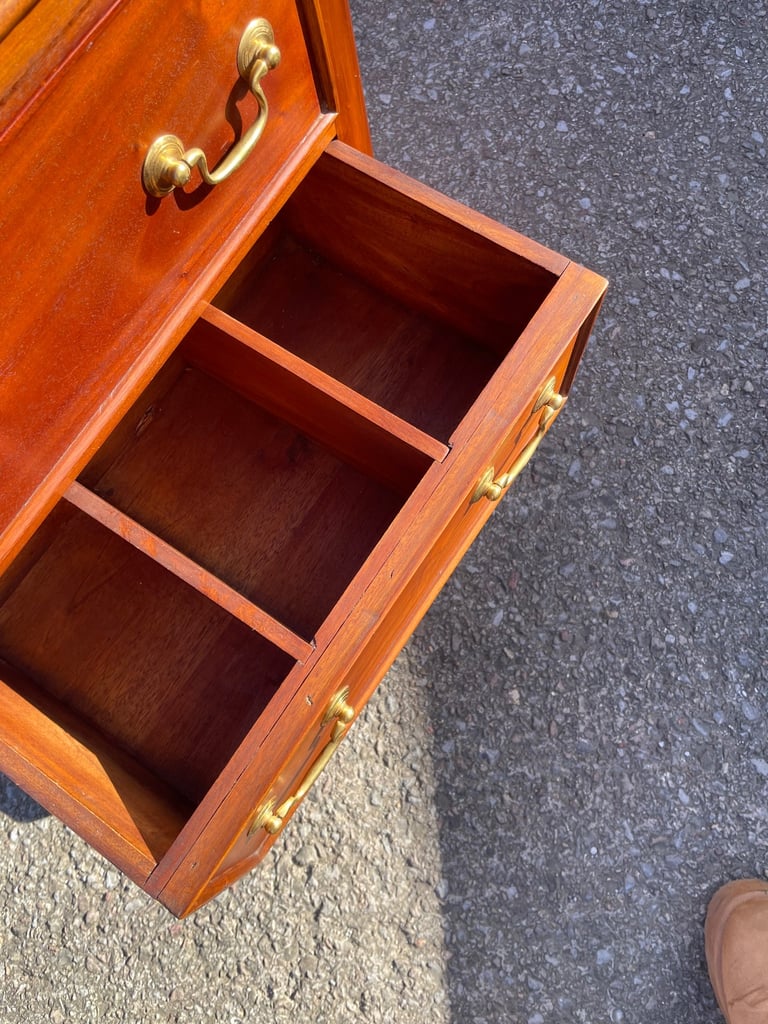 Solid mahogany bedside cabinet 