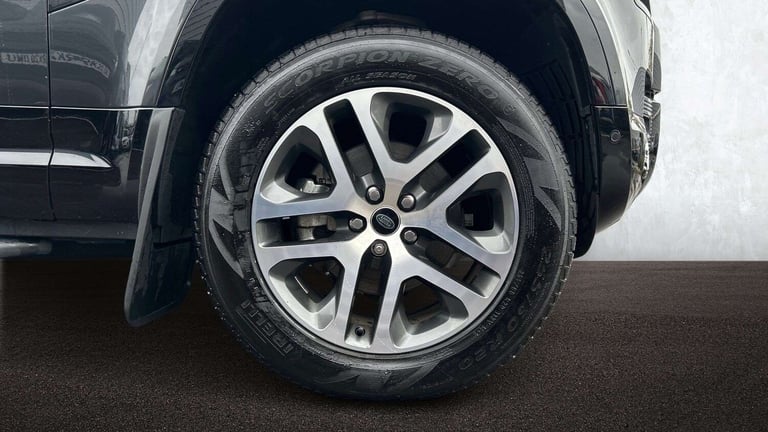  Land Rover Defender 3.0 D250 X-Dynamic SE 110 5dr Auto SUV Diesel Automatic