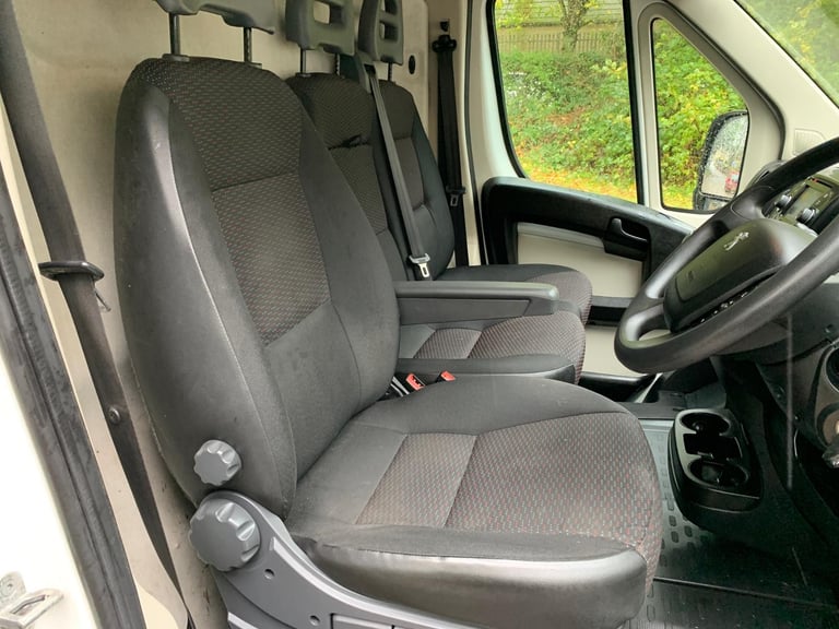 2019 Peugeot Boxer 335 L3H2 PROFESSIONAL 2.0 BLUE HDI LWB VAN (EURO 6) NO VAT !