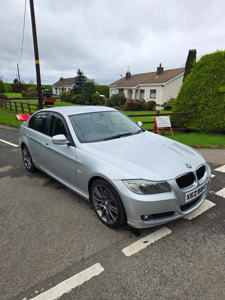 image for BMW 318i full year mot