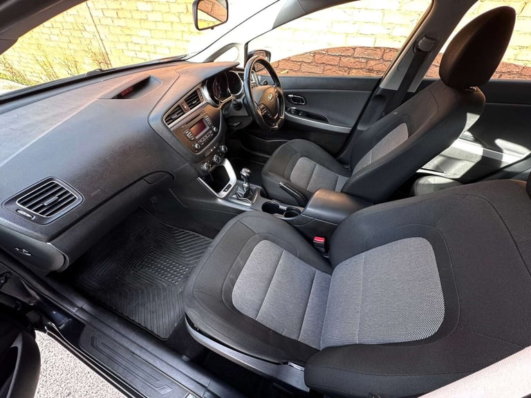 2016 Kia Ceed 1.6 CRDi ISG 2 5dr HATCHBACK DIESEL Manual
