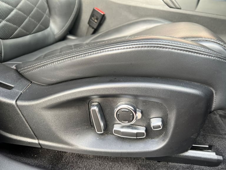 2020 Jaguar E-Pace 2.0 HSE 5dr Auto ESTATE PETROL Automatic