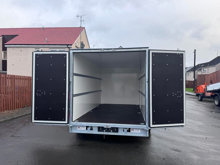 BRAND NEW 400cm x 200cm x 200cm TWIN AXLE BOX TRAILER WITH DUO DOORS 2700KG