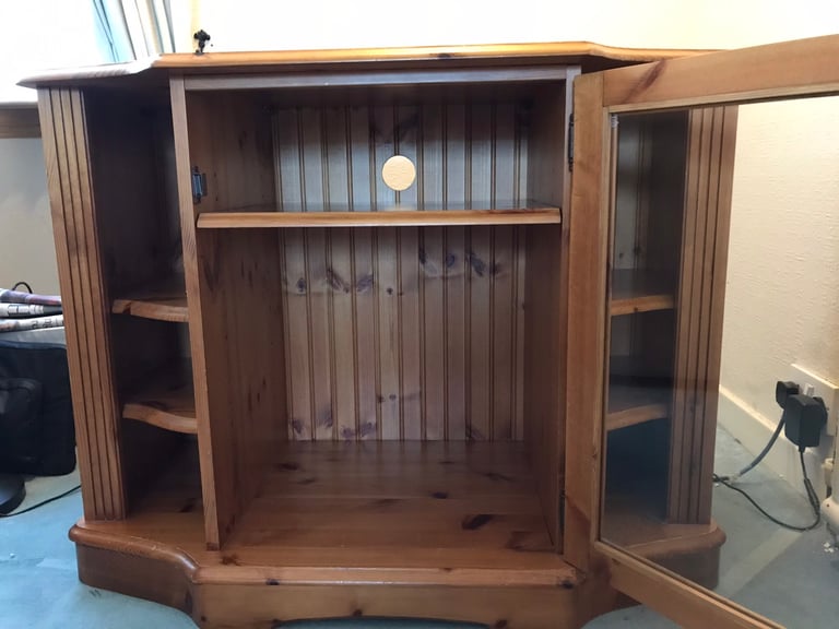 Solid Pine HiFi Unit