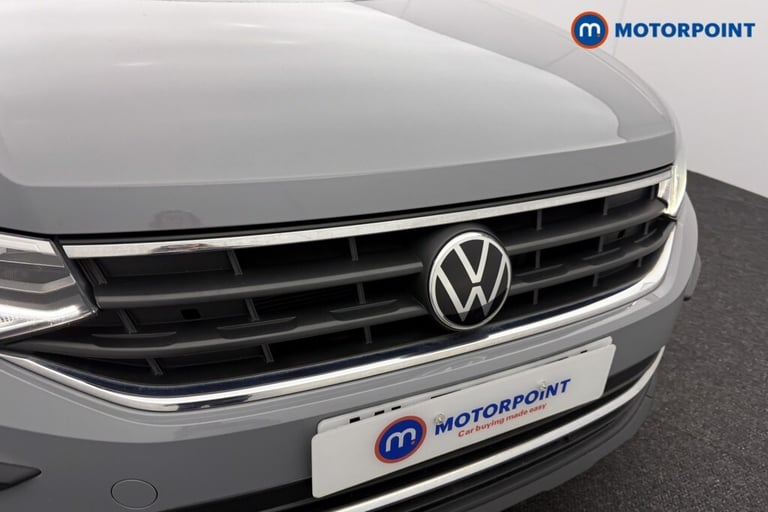 2021 Volkswagen Tiguan 1.5 TSI 150 Life 5dr SUV Petrol Manual