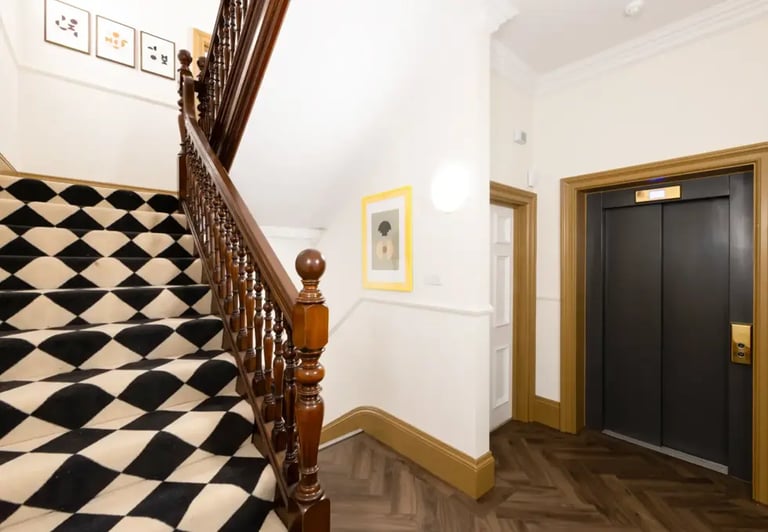 Victoria Serviced Offices - Sizes From 4 to 61 People