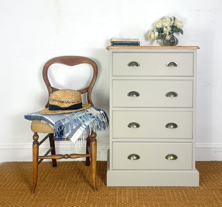 image for Lovely chunky solid pine 4 drawers chest of drawers small tallboy 