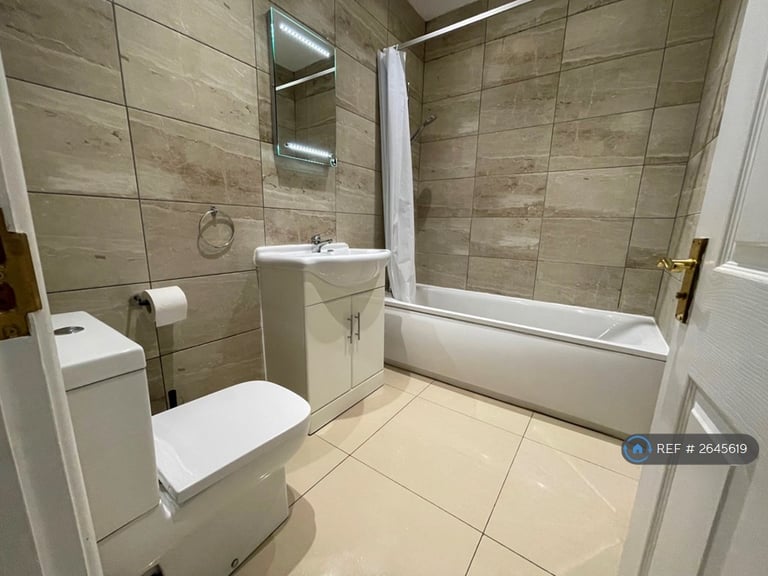 6 bedroom house in Hatherley Road, Reading, RG1 (6 bed) (#2645619)