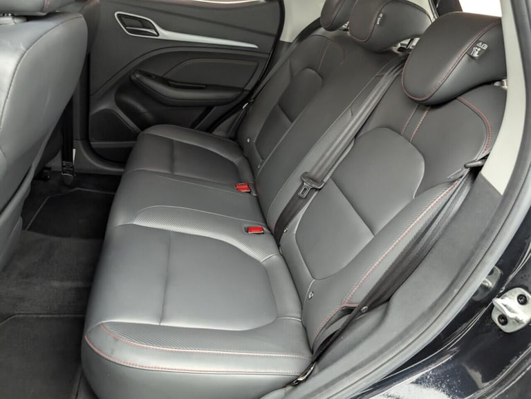 2022 MG MG ZS 1.0 T-GDI Exclusive SUV 5dr Petrol Auto Euro 6 (111 ps) PARKING CAMERA+HEAT HATCHBA...