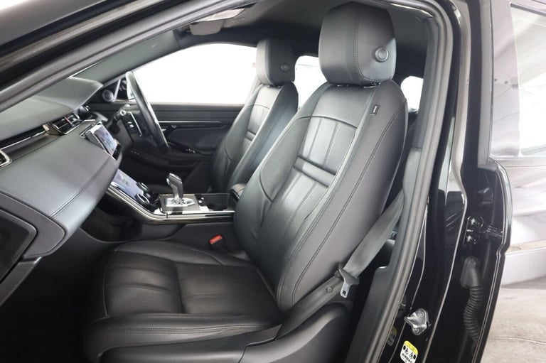 2022 Land Rover Range Rover Evoque 1.5 P300e 12.2kWh R-Dynamic SE Auto 4WD Euro 6 (s/s) 5dr Autom...