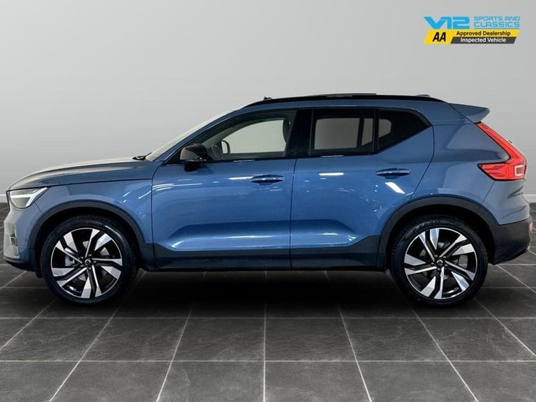 2023 Volvo XC40 2.0 B4 MHEV Ultimate DCT Auto Euro 6 (s/s) 5dr Automatic SUV Hybrid Automatic