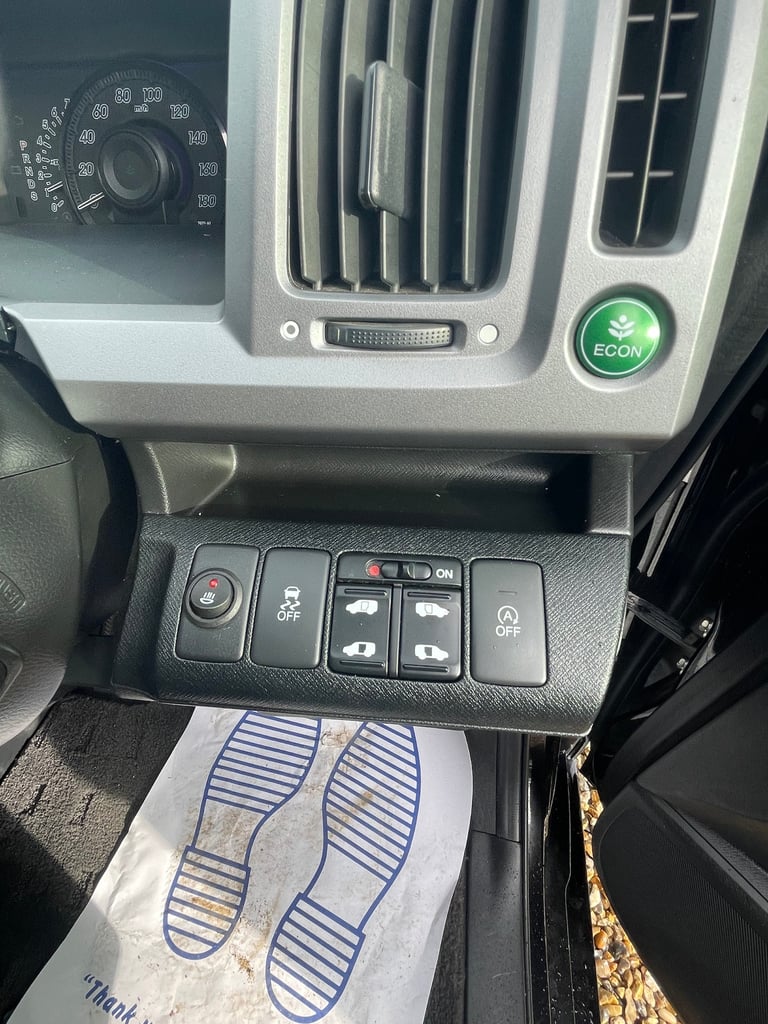 2013 Honda Stepwagon Spada MPV Petrol Automatic