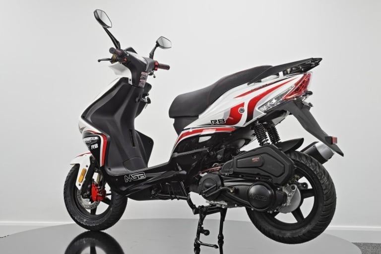 NEW MGB R8 125cc Sports Scooter Affordable Reliable Commuter A1 Licence Learn...