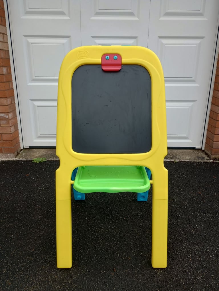 Chad Valley art easel 