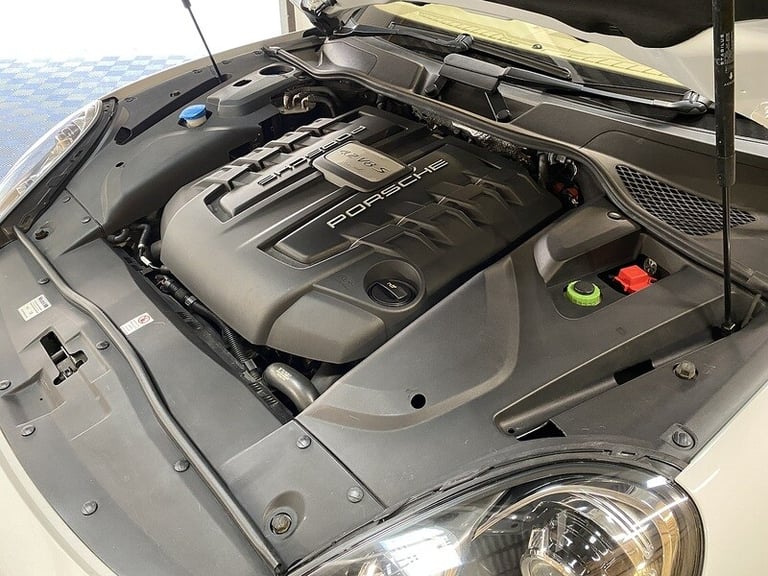 2016 Porsche Cayenne TD V8 S SUV Diesel Automatic