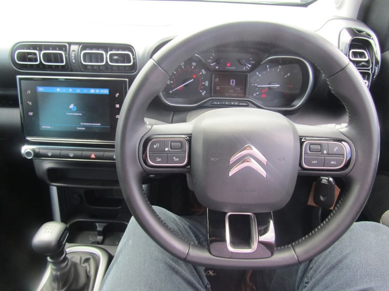 2021 Citroen C3 Aircross 1.2 PureTech 110 Shine 5dr - 1 Owner / Sat Nav Hatchback Petrol Manual