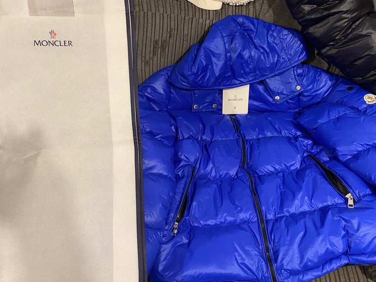 Moncler Jacket Coat Size 3 Men’s + Womens