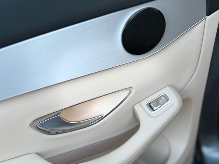 2017 Mercedes-Benz GLC 2.1 GLC220d Sport (Premium) SUV 5dr Diesel G-Tronic