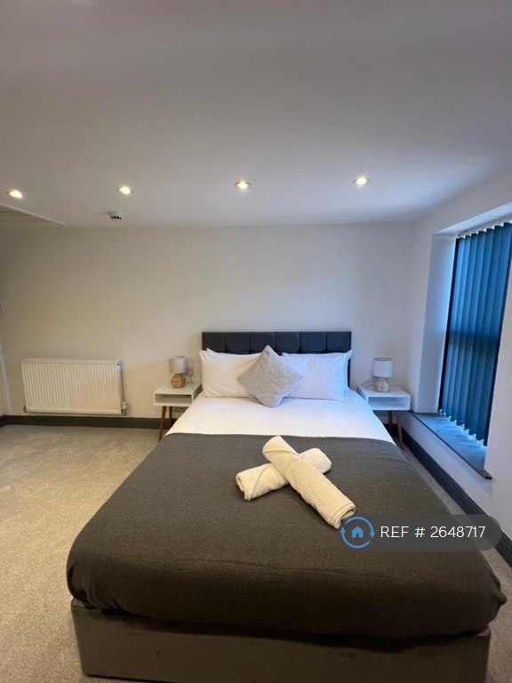 2 bedroom flat in Balmoral Road, Fairfield, Liverpool, L6 (2 bed) (#2648717)
