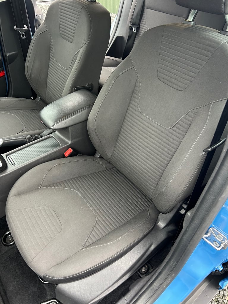 Ford, FOCUS, Hatchback, 2017, Manual, 1499 (cc), 5 doors