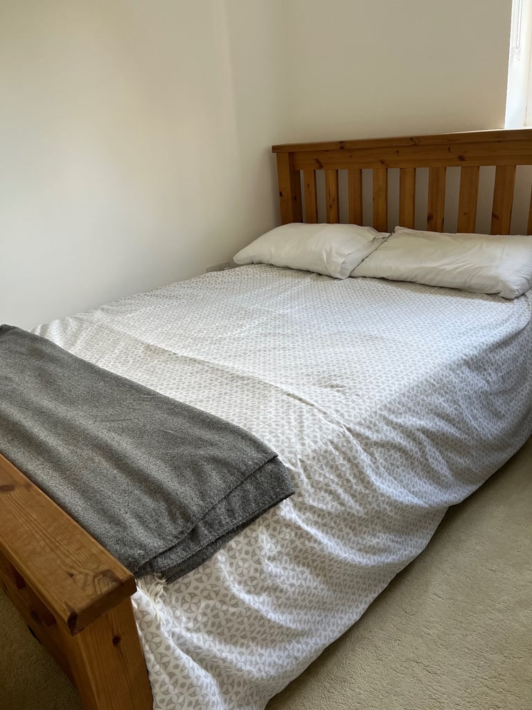 image for Wooden double bed frame