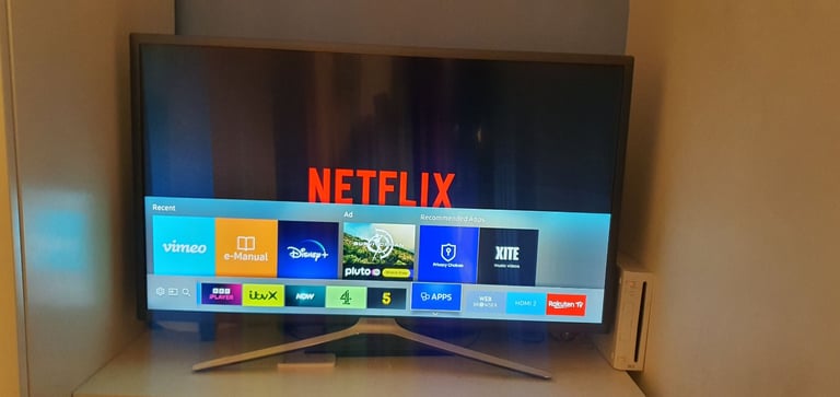 Smart Samsung 32inch Tv 