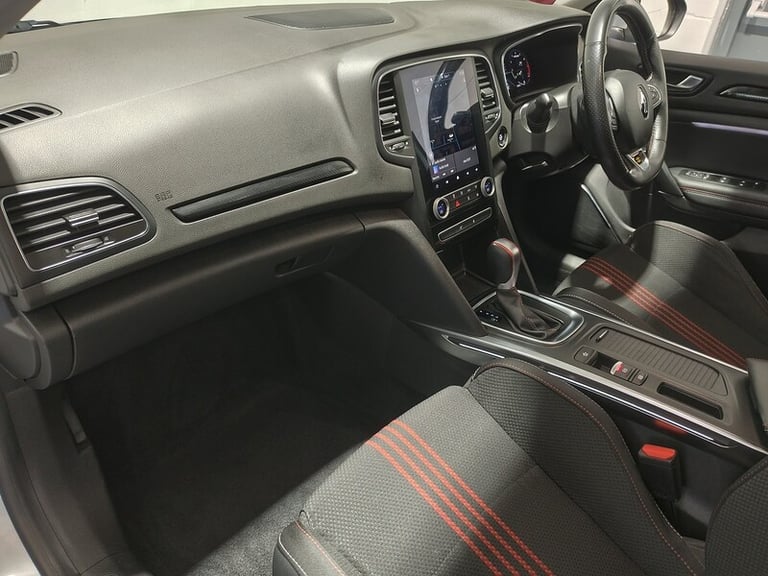 2021 Renault Megane 1.3 TCE R.S.Line 5dr Auto ESTATE PETROL Automatic