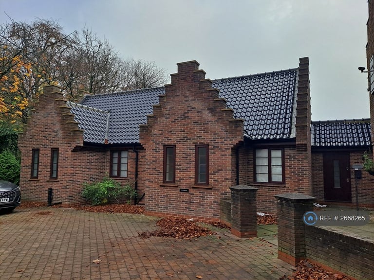 1 bedroom flat in Four Winds House, Hartlepool, TS26 (1 bed) (#2668265)