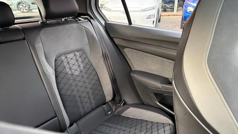 2021 Volkswagen Golf 1.5 TSI R-Line 5dr HATCHBACK PETROL Manual