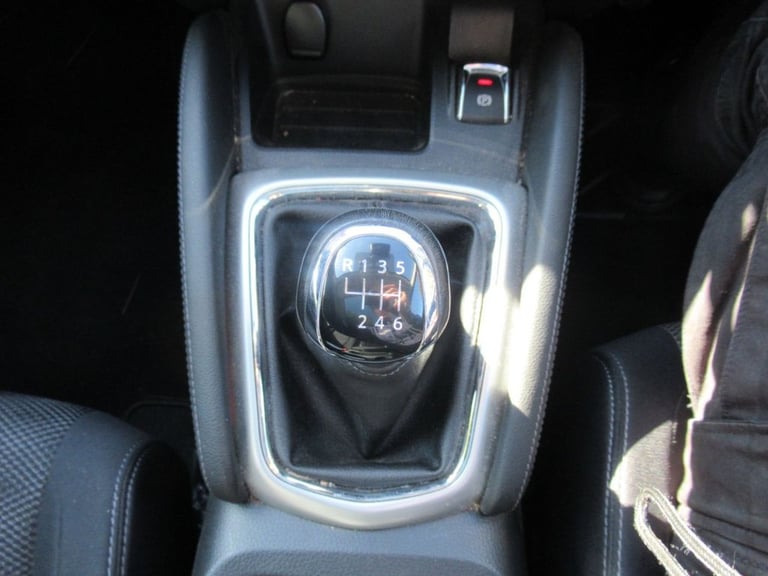 2015 15 NISSAN QASHQAI 1.2 DIG-T N-TEC+ SUV 5DR PETROL MANUAL 2WD EURO 5 (S/S) (