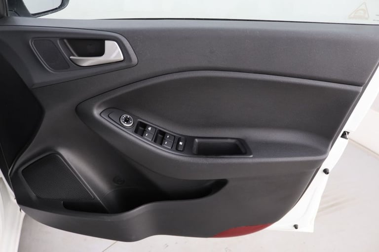 2019 Hyundai i20 1.2 MPi Play 5dr HATCHBACK PETROL Manual