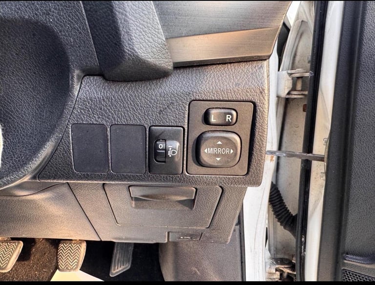 2014 Toyota Auris 1.6 V-Matic Icon Euro 5 5dr HATCHBACK Petrol Manual