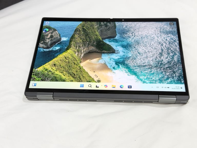 CAN HAND DELIVER, Cost £1607,warranty till jun 2027 Dell latitude 7340 2 in 1 touchscreen laptop i7