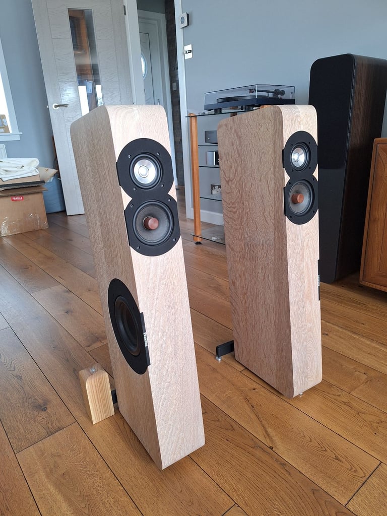 Boenicke Audio W8 Loudspeakers