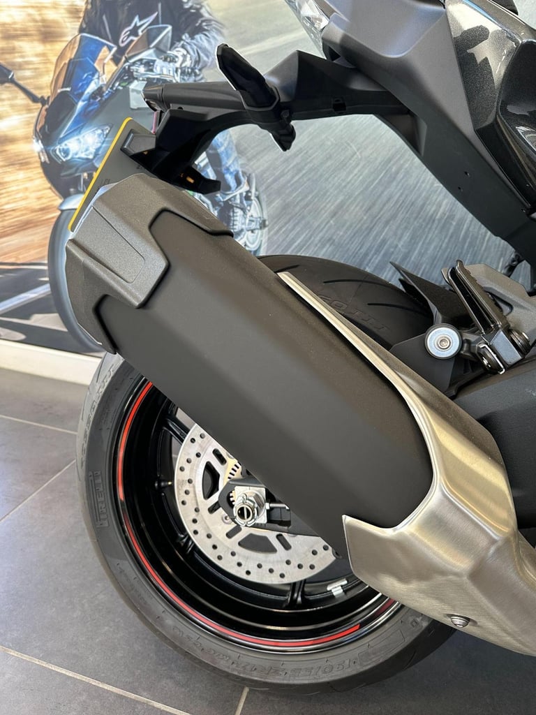 2025 Kawasaki Z H2 1000 Supernaked Euro 5