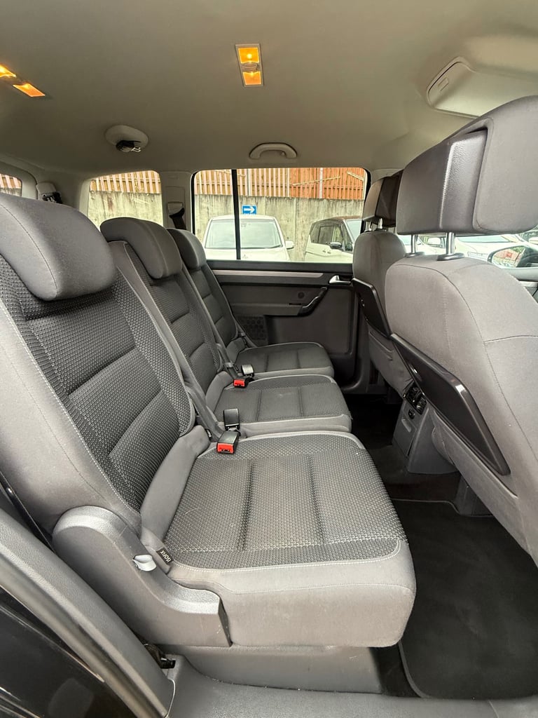 2013 Volkswagen Touran 1.4 Tsi Bluemotion 7 Seater MPV Petrol Automatic