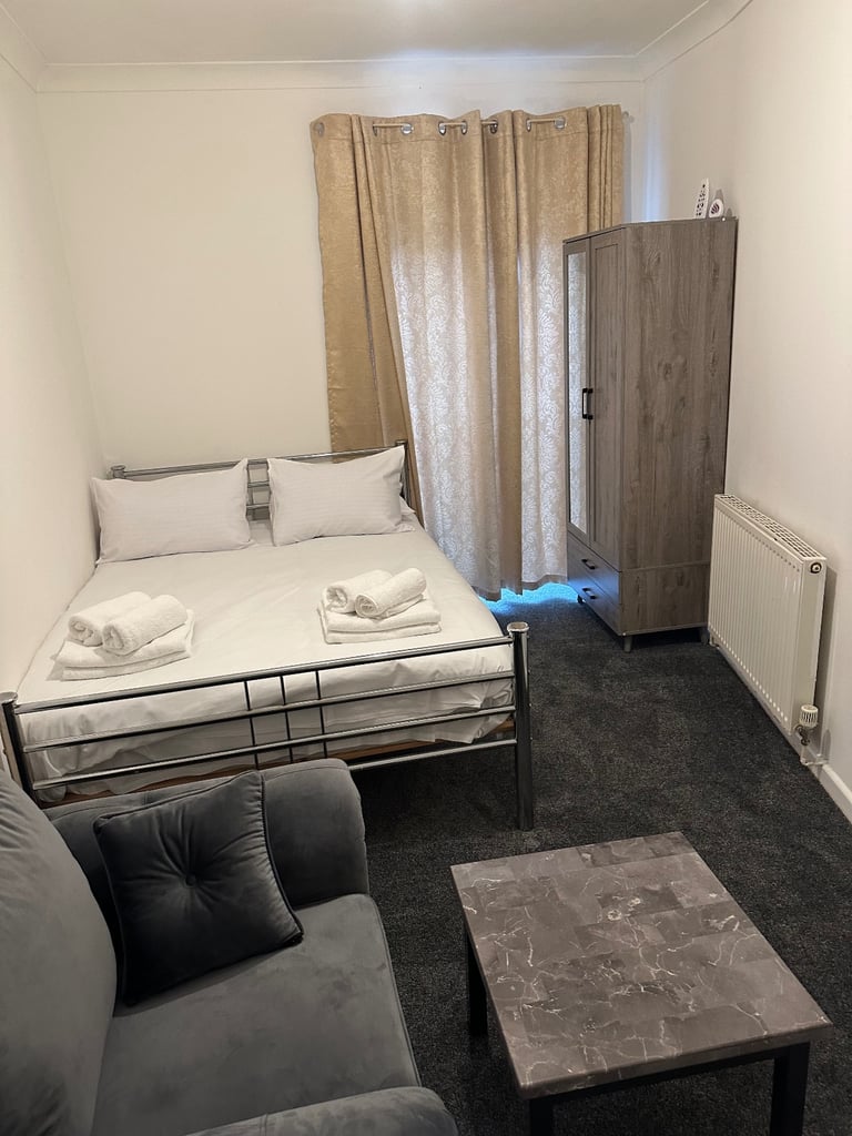 Ground floor 2 bed flat 