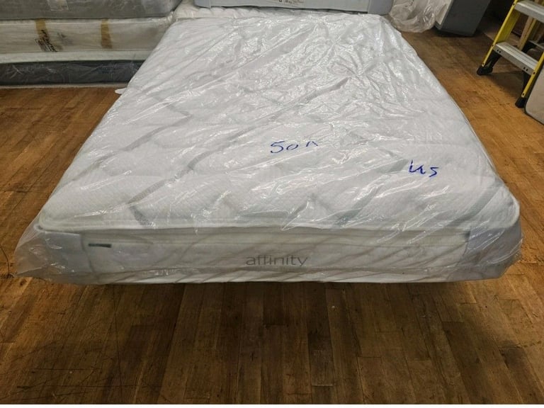Brand New Silentnight Thornbury 2900 pocket Mattress, King Size, Firm Tension RRP £1599